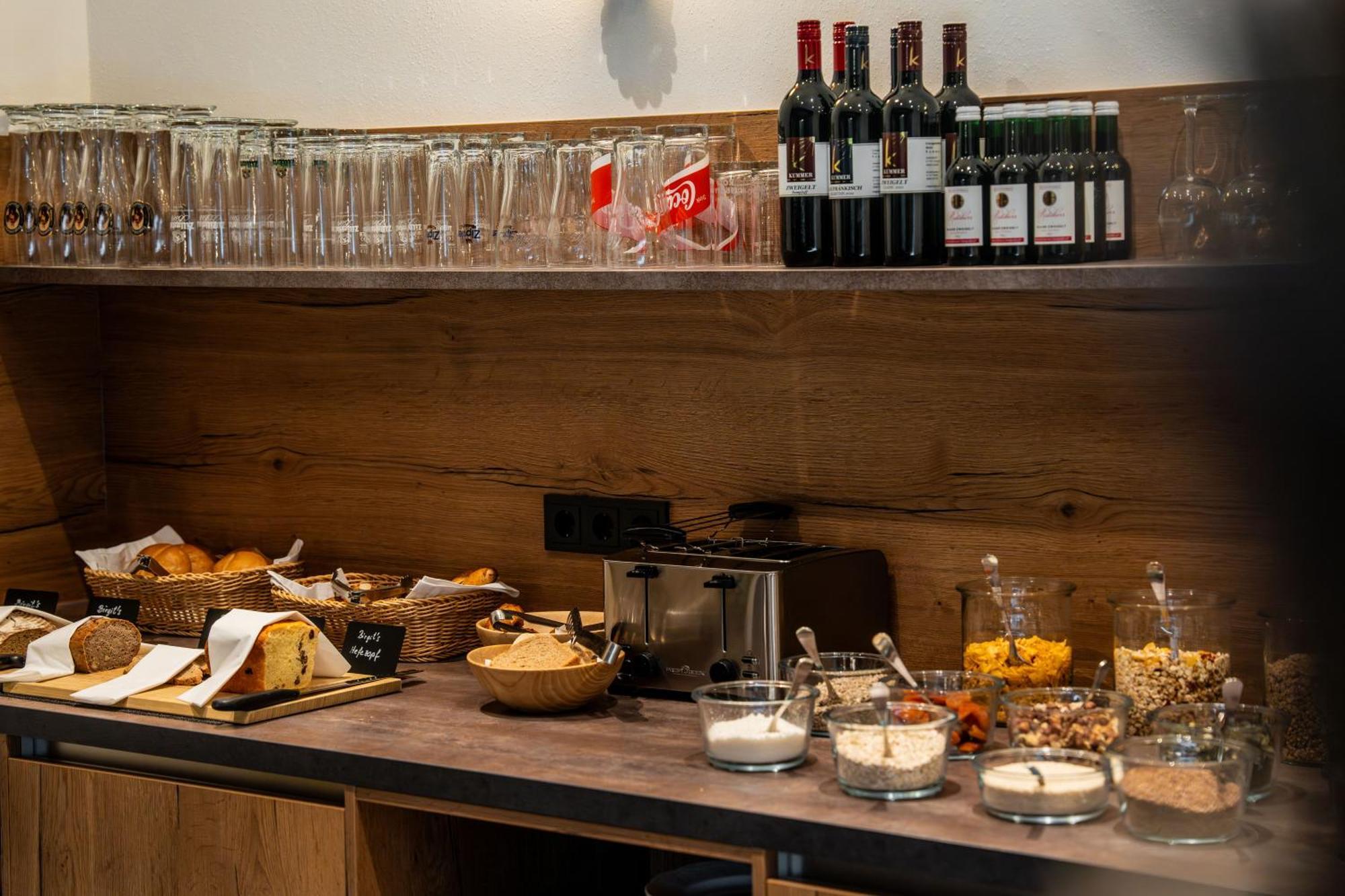 שארניץ Hotel Garni Isarlodge Wiesenhof מראה חיצוני תמונה